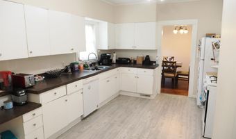 811 N River Ave, Alma, MI 48801