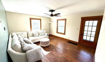 665 W Clark St, Berne, IN 46711