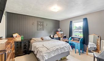 4633 Barrington Dr, Austintown, OH 44515