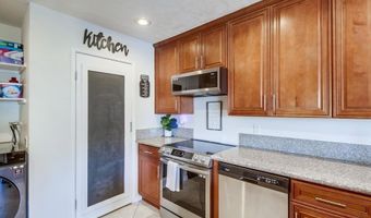 6809 Panamint Row 4, San Diego, CA 92139