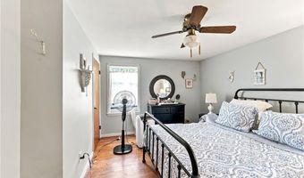 181 Brookside Dr, North Kingstown, RI 02852