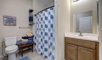1102 S Mccampbell St, Aransas Pass, TX 78336