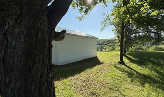 1375 Main St N, Bakersfield, VT 05441