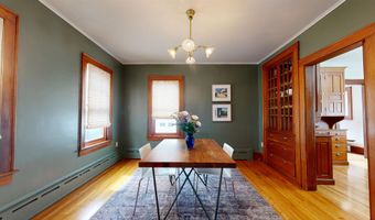 25 University Ter, Burlington, VT 05401