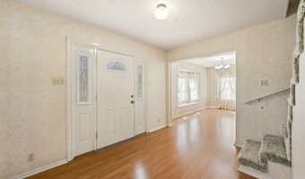 1240 County Road 324, Adkins, TX 78101