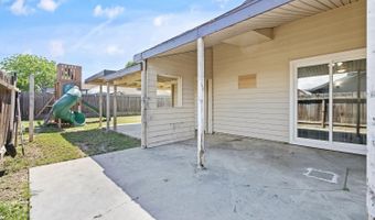 14291 Rosemary Cir, Armona, CA 93202