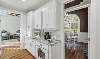 513 Windsor Dr, Brandon, MS 39047