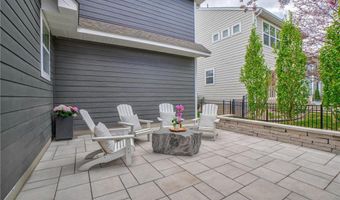 4891 159th St W, Apple Valley, MN 55124