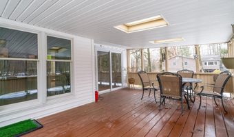 9 Eros Dr, Airmont, NY 10952