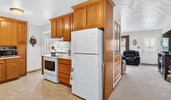 2038 12th St, Belle Fourche, SD 57717