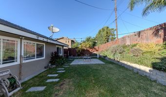 130 N Lohrum Ln, Anaheim, CA 92807