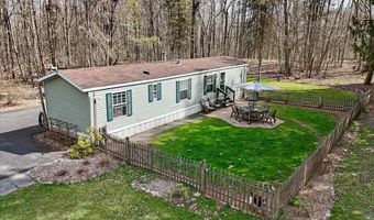 253 Thomas Rd, Blakeslee, PA 18610