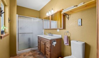 64 Heights Loop, Bonners Ferry, ID 83805