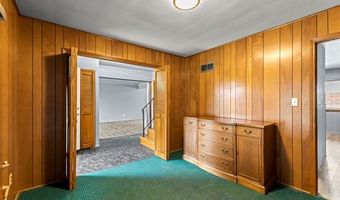18607 Colonial Ct, Allen Park, MI 48101