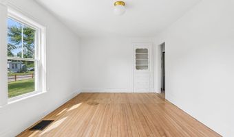 4 Washington St, Bath, ME 04530