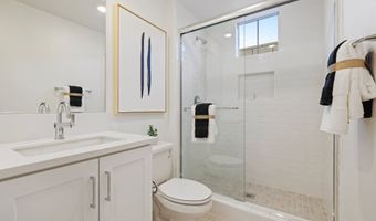 748 Edward Scholle Dr, Camarillo, CA 93010