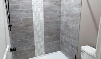 901 Lee St, Benton, LA 71006