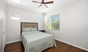 8180 E Brookdale Ln, Anaheim, CA 92807