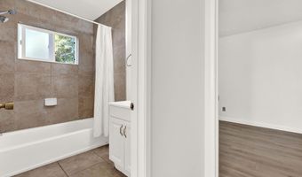 1717-23 Crofton Ln, Escondido, CA 92027