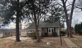 491 N LATHAM St N, Alexandria, VA 22304