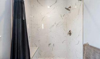 4209 HAWKINS Ln, Barboursville, VA 22923