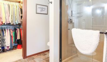 3 Linda Ln, Aberdeen, SD 57401