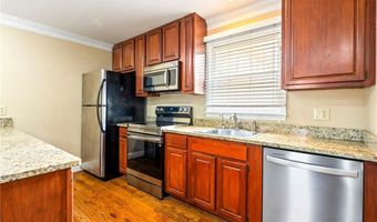 528 GENELDA Ave 23, Auburn, AL 36832