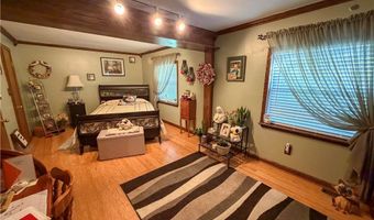 425 Southward Dr, Austintown, OH 44515