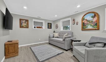 2785 Rosewood Dr, Arnold, MO 63010
