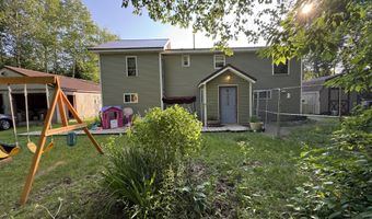 20 Moosehorn Rd, Abbot, ME 04406