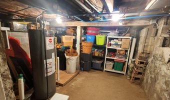315 N Main St, Allegan, MI 49010