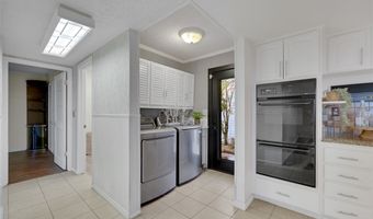 6744 Mountridge Dr, Las Vegas, NV 89110