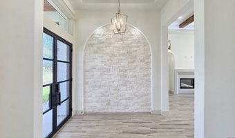 105 PIONEER Trl, Adkins, TX 78101