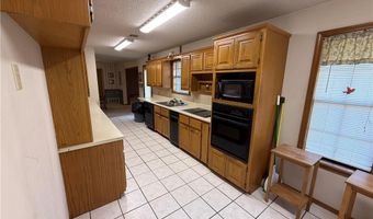 204 Nellie St, Arkoma, OK 74901