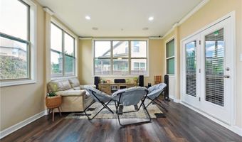 915 Elmsbrook Ln, Alpharetta, GA 30004