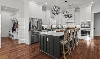 130 Anchor Ln, Brandon, MS 39047