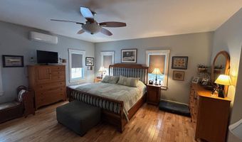 21 Dream Ln, Belfast, ME 04915
