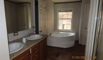 3142 Buffalo Creek Rd, Accoville, WV 25606