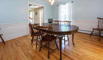 379 Bay View Dr, Bar Harbor, ME 04609