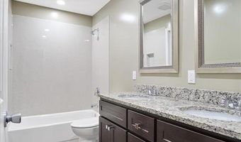 113 Roland Ave, Ballwin, MO 63021
