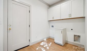 3923 Tresevant Ave, Charlotte, NC 28208