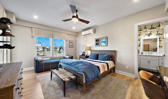 510 N BAY Ave 210, Beach Haven, NJ 08008