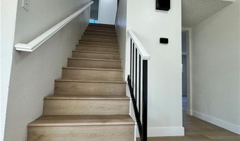 1605 W Bruin St, Los Angeles, CA 90047