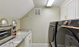 5905 Tred Avon Ct, Charlotte, NC 28226