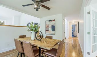 3999 Edmonton Ct, Ann Arbor, MI 48103
