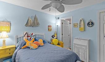 72 Hilltop Dr F, North Providence, RI 02904