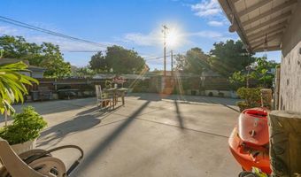 128 Frontier Ln, Oceanside, CA 92054