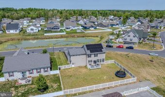 160 PONDS EDGE Dr, Felton, DE 19943
