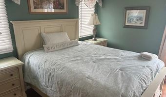 304 78th St, Avalon, NJ 08202