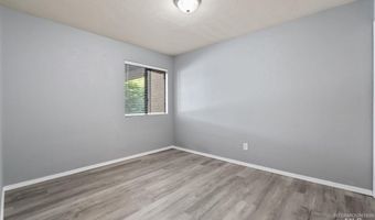 7060 W Colehaven Ln, Boise, ID 83704